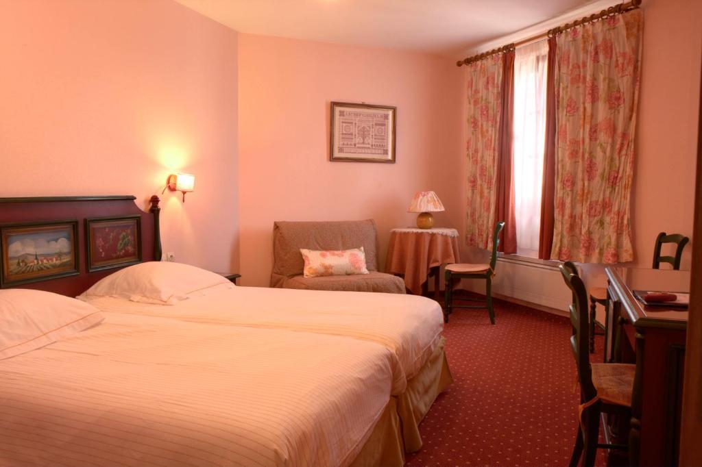 Hôtel Winzenberg Blienschwiller Quarto foto